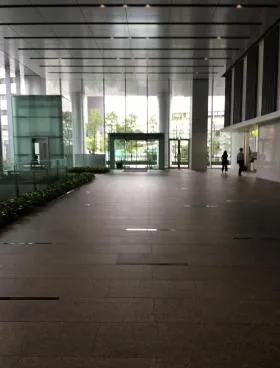 JR南新宿ビルの外観