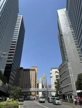 JR南新宿ビルの外観