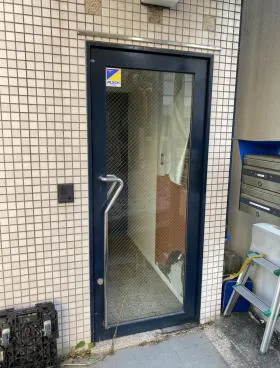 アップルパート5ビルの外観