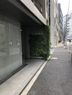 杉山日本橋ビルの外観
