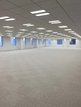 御茶ノ水NKビルの外観