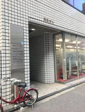 岡島ビルの外観