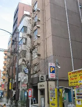 三恵ビルの外観