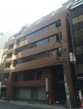 難波ビルの外観