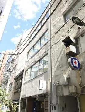 丸万ビル5号館の外観