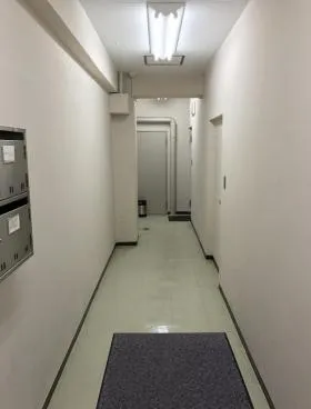 丸万ビル5号館の外観