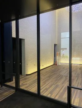 ぬ利彦ビル南館の外観