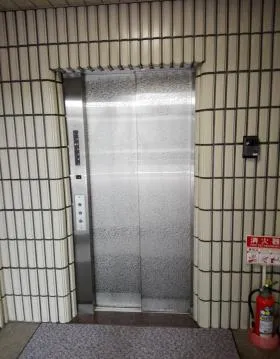 杉崎ビルの外観
