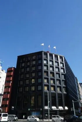 スルガビルの外観