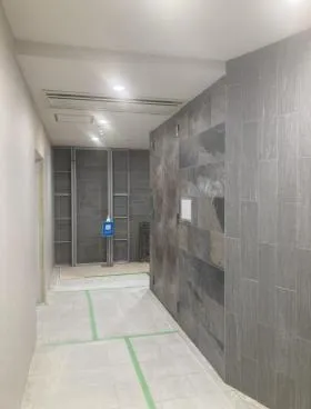 虎ノ門アクトビルの外観