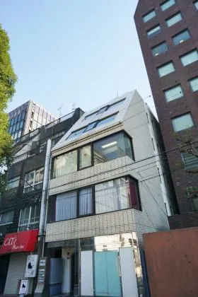 平家ビルの外観