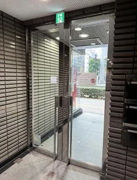 虎ノ門東宝ビルの外観