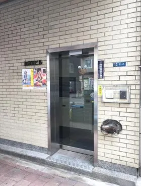 加賀屋ビルの外観