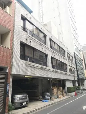 第二山内ビルの外観