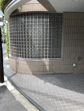 長谷川グリーンビルの外観