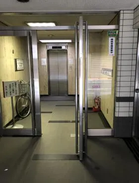 芝大門旭ビルの外観