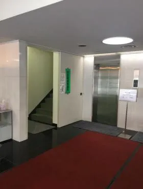 岡田ビルの外観