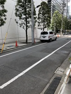 鶴栄(カクエイ)ビルの外観