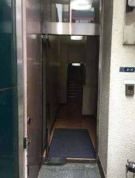 富士ビルの外観
