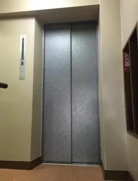富士ビルの外観