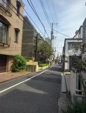 東京インテリア青山南館ビルの外観