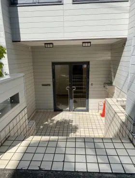 WEST AZABU2791ビルの外観