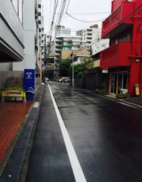 東麻布久永ビルの外観