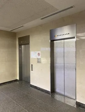 南麻布OJビルの外観
