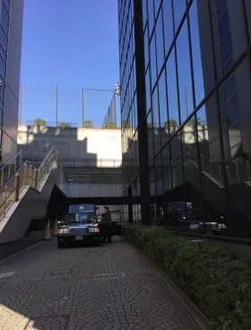 日総第22ビルの外観