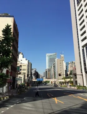 日総第22ビルの外観