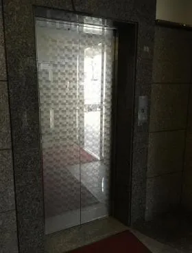 西麻布広瀬ビルの外観