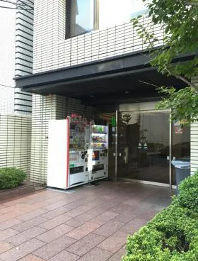第2高取ビルの外観