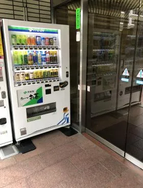 第2高取ビルの外観