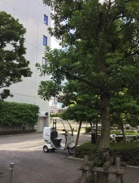 鈴与浜松町ビルの外観