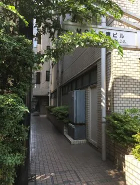 加瀬ビル161(旧:MCK芝浦)ビルの外観