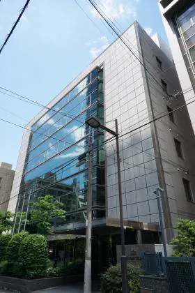 デイリーフーズビルの外観