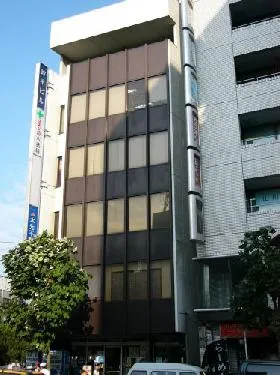 外苑鈴木ビルの外観