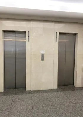 赤坂日本ビルの外観