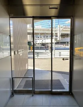 日本橋オリーブビルの外観