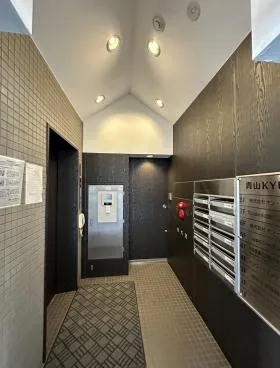 青山KYビルの外観
