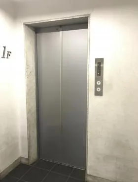 赤坂Qビルの外観