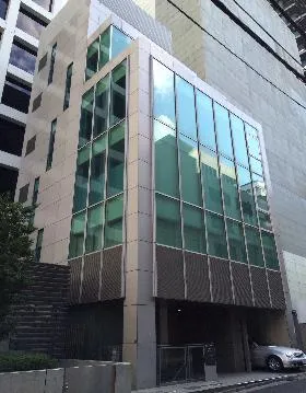 元赤坂MIビルの外観