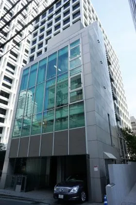元赤坂MIビルの外観