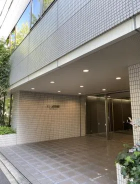 KDX春日ビルの外観