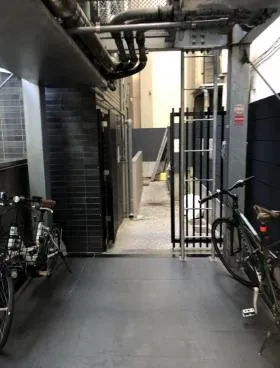 田辺ビルの外観