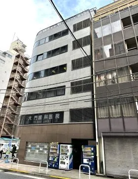 三宅屋ビルの外観
