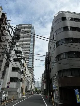 三宅屋ビルの外観