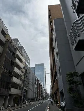 三宅屋ビルの外観