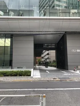 エビススバルビルの外観