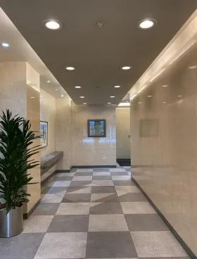 COSMICビルの外観